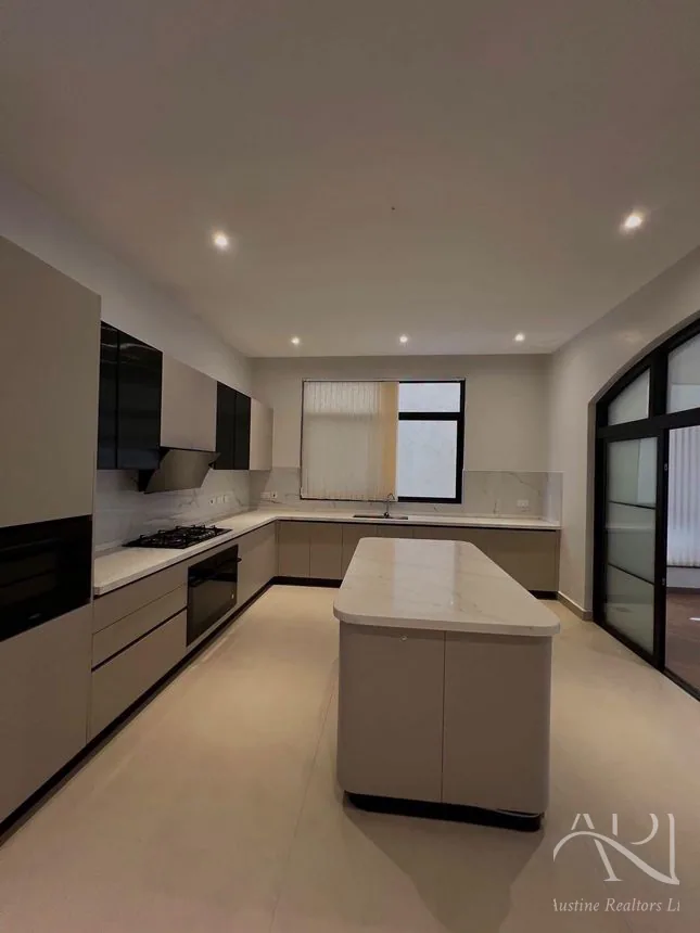 5 Bedroom Villa For Sale In Lavington – photo 7