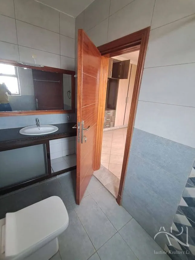 5 Bedroom Townhouse For Rent In Syokimau, Mwanainchi Road – photo 22