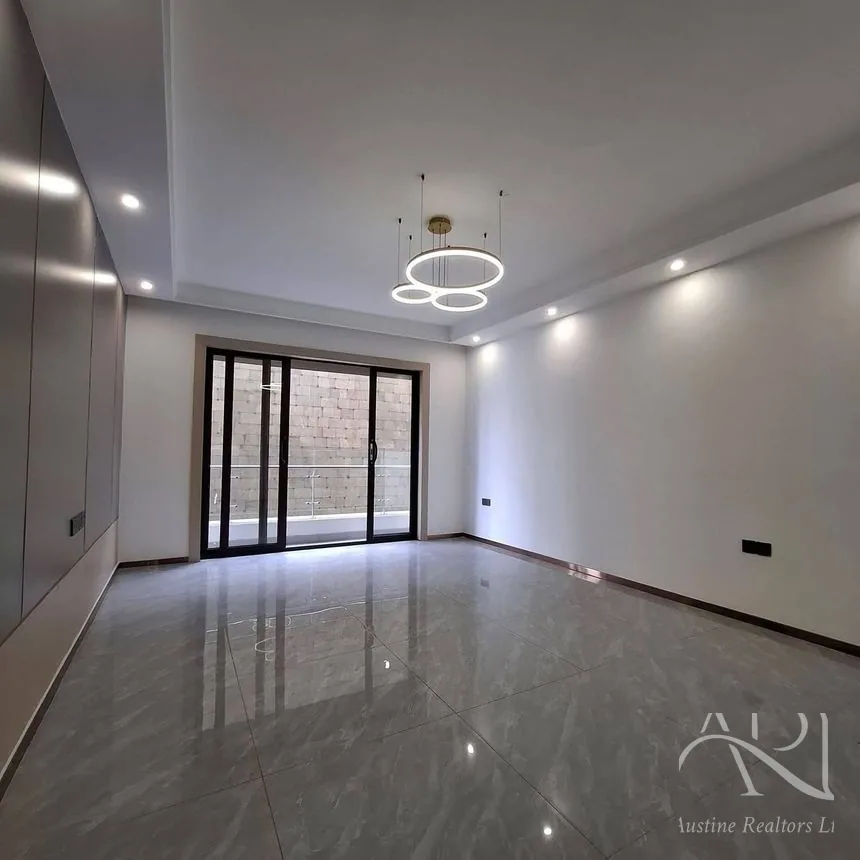 3 Bedroom Apartments For Rent In Riverside Drive – photo 1