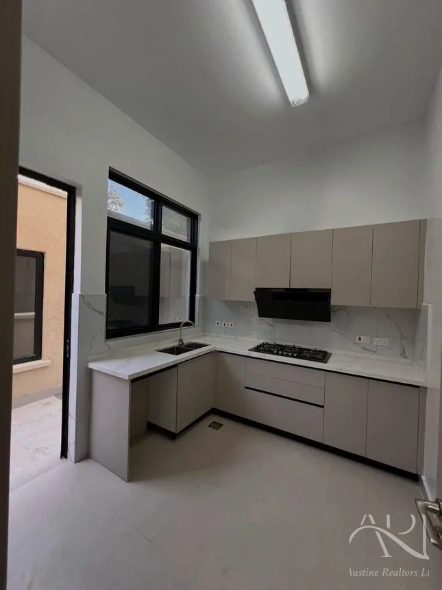 5 Bedroom Villa For Sale In Lavington – photo 5
