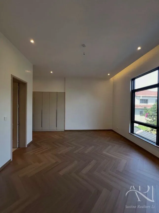 5 Bedroom Villa For Sale In Lavington – photo 10