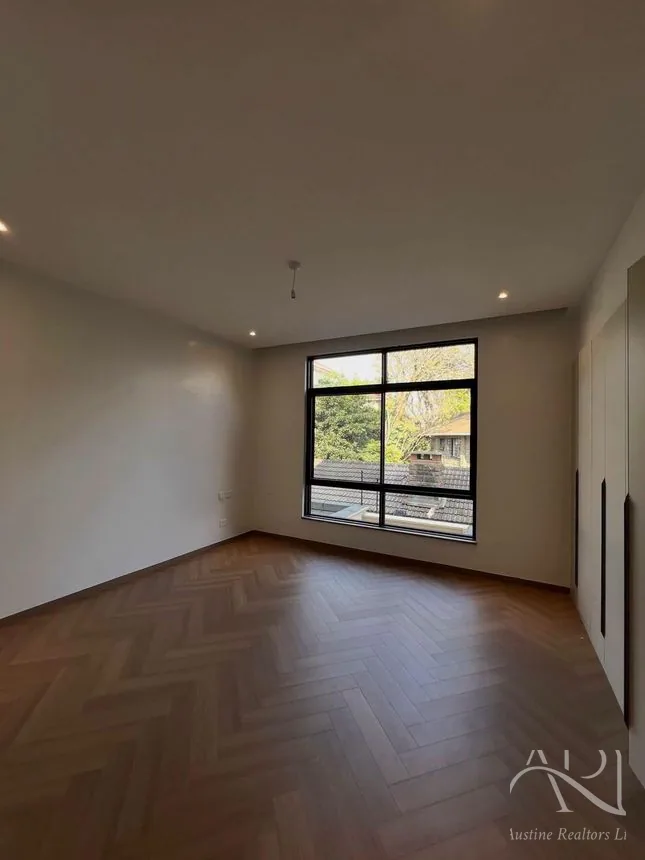 5 Bedroom Villa For Sale In Lavington – photo 8