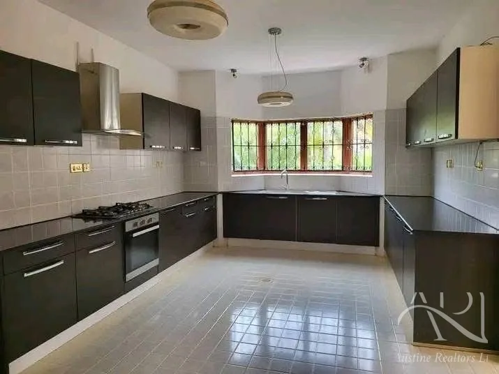 5 Bedroom Townhouse For Rent In Runda – photo 6