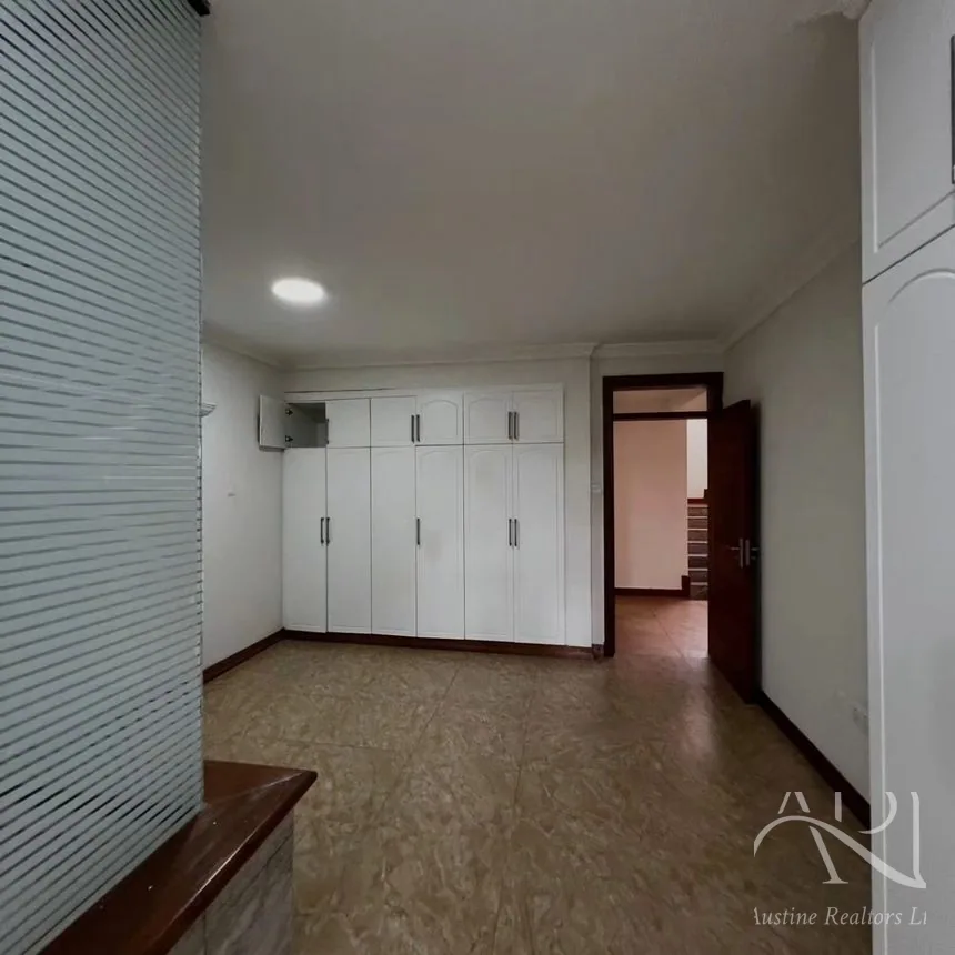 4 Bedroom Villa For Rent In Lavington – photo 16