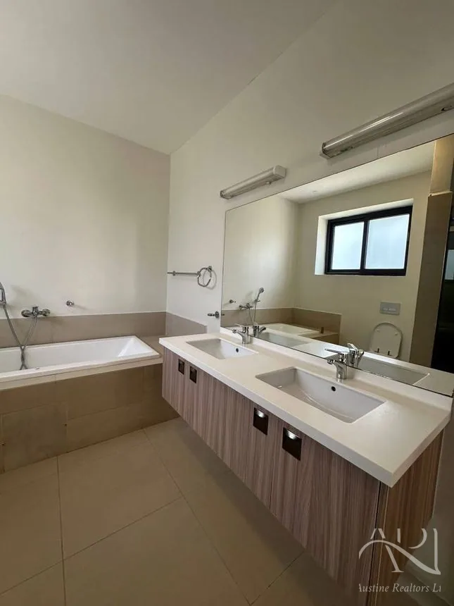 5 Bedroom Villa For Rent In Lavington, Chalbi Drive – photo 19