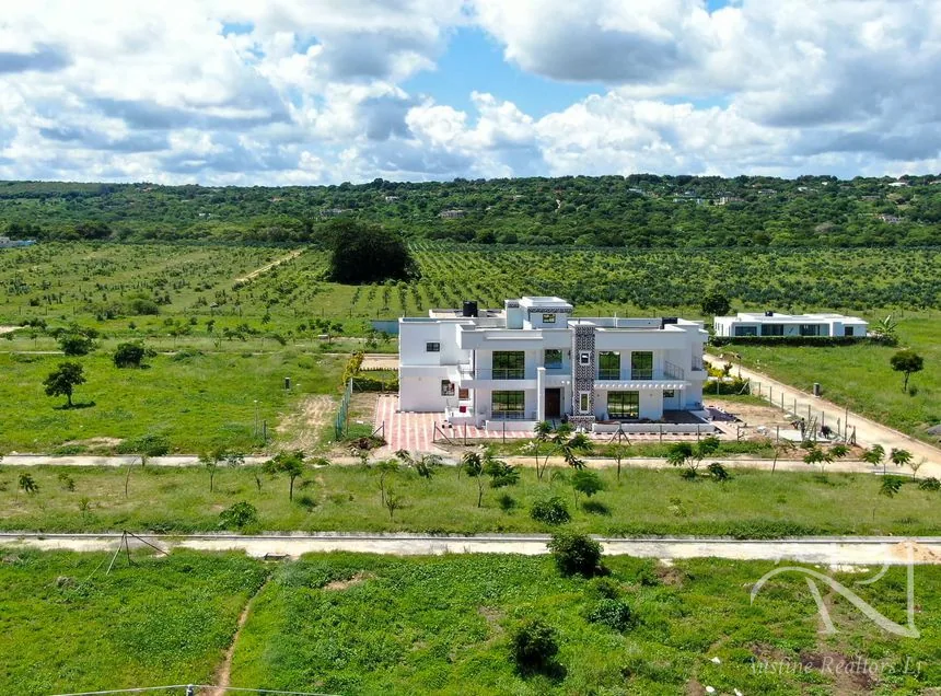 KINGSWOOD – 1/2 Acre Land For Sale In Kilifi, Vipingo Ridge – photo 2
