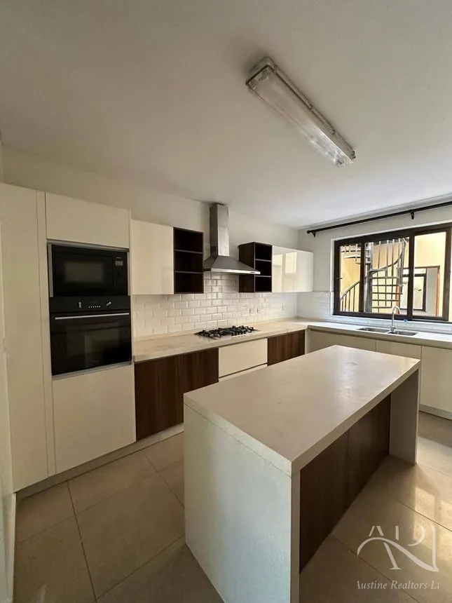 5 Bedroom Villa For Rent In Lavington, Chalbi Drive – photo 8