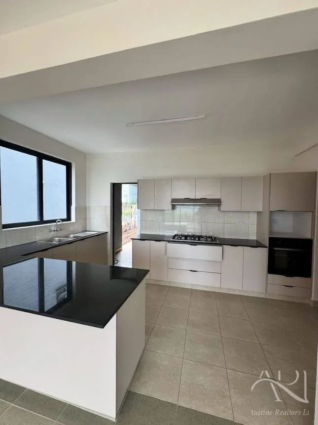 4 Bedroom Townhouse For Sale In Mlolongo, Mombasa Road – photo 3