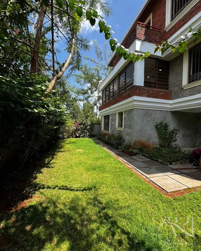 5 Bedroom Townhouse For Rent In Spring Valley, Shanzu Road – photo 12
