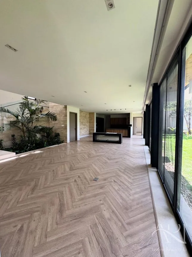 5 Bedroom Townhouse For Sale In Kyuna, Westlands – photo 2