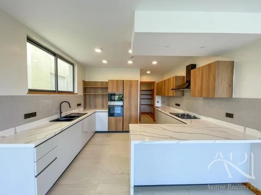 4 Bedroom Apartments For Sale In Spring Valley, Peponi Road – photo 6