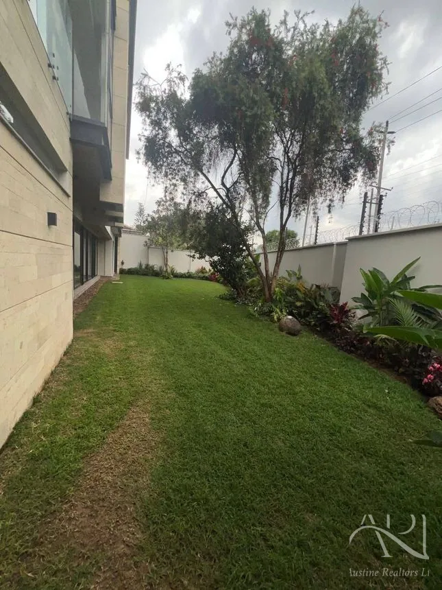 5 Bedroom Villa For Rent In Spring Valley – photo 1