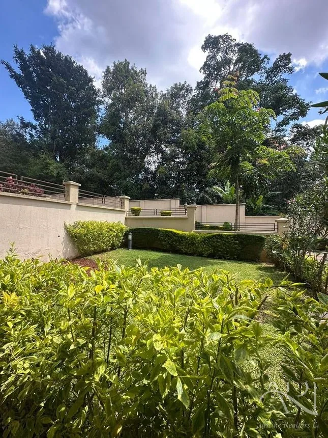 5 Bedroom Villa For Rent In Lavington, Chalbi Drive – photo 23