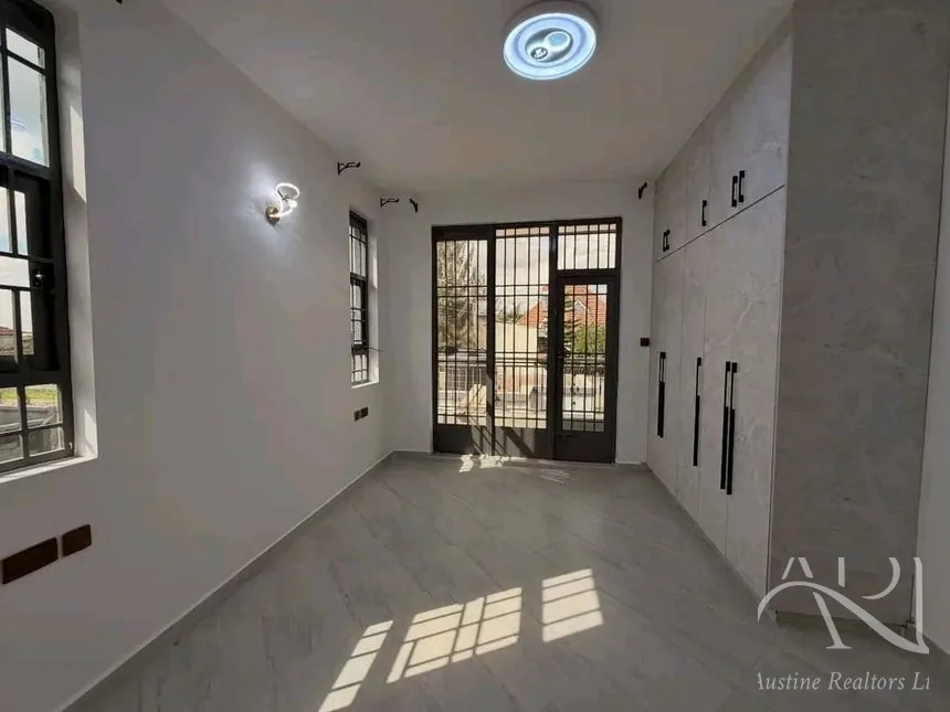 5 Bedroom Townhouse For Sale In Syokimau β photo 12