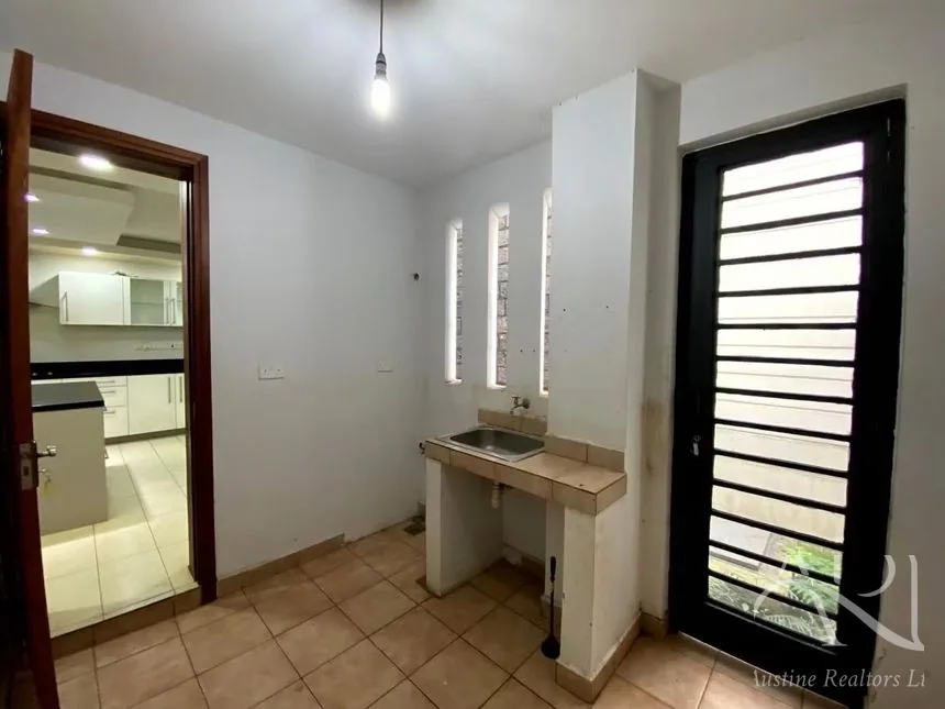 4 Bedroom Villa For Rent In Westlands, Shanzu Road – photo 10