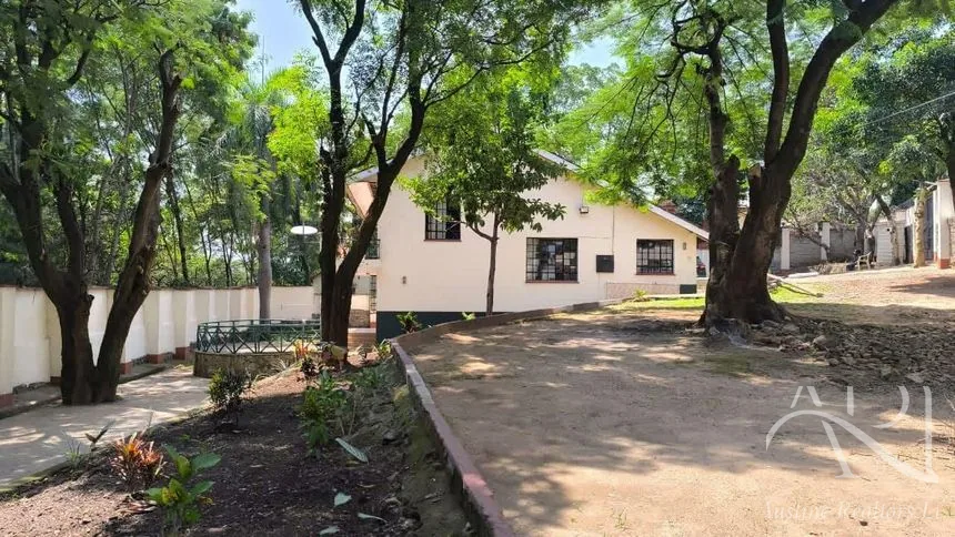 4 Bedroom Townhouse For Sale In Kisumu, Tom Mboya Estate – photo 2