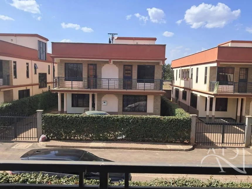 5 Bedroom Townhouse For Rent In Syokimau, Mwanainchi Road – photo 1